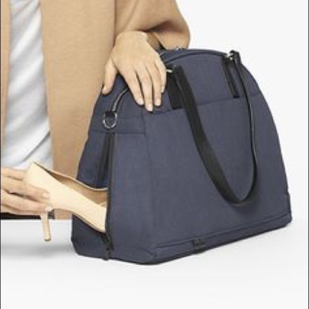 Lo & Sons OG Overnight Laptop Bag